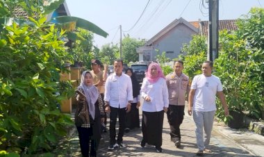 Keberhasilan-Budidaya-Jambu-Air-Desa-Kedungsolo-Diapresiasi-Forkopimka-Porong