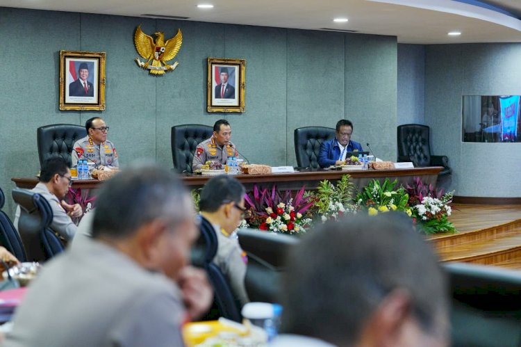 Kapolri Gandeng Pakar dan Akademisi Beri Masukan Melalui Rapat Akselerasi Transformasi Polri