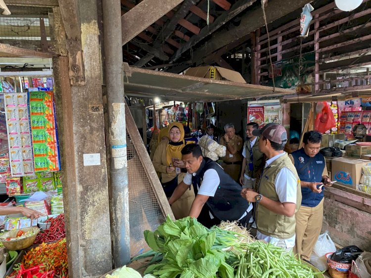 Satgas Saber Polres Bojonegoro Bersama TPID Sidak Harga Sembako Jelang Ramadhan