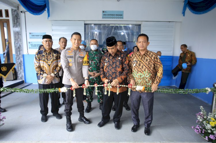Kapolres Madiun Resmikan SPPG ke 2 dan 3 di Desa Sogo, Perkuat Program Gizi Cegah Stunting