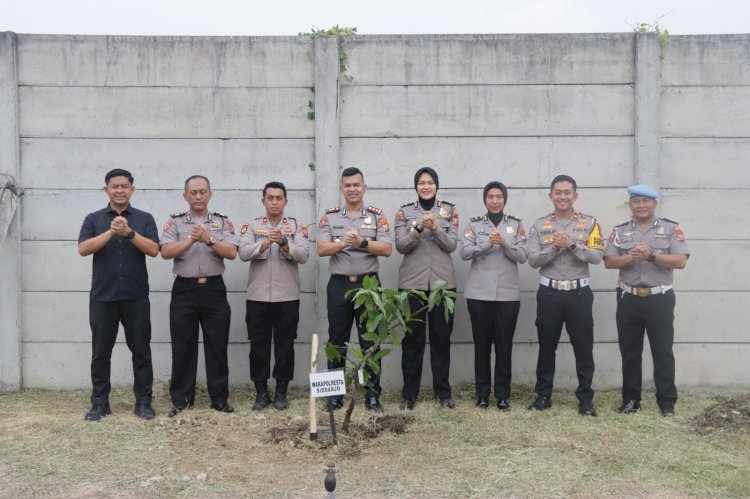 Sidoarjo Asri Sejuk  Green Policing Polresta Sidoarjo, Wujudkan Lingkungan Kerja yang Asri